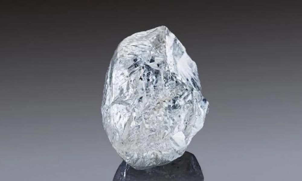 Ντουμπάι: Σε δημοπρασία διαμάντι 242 καρατίων